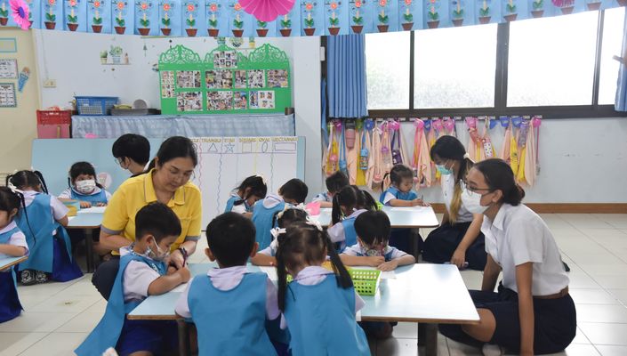 โรงเรียนปรีชานุศาสน์